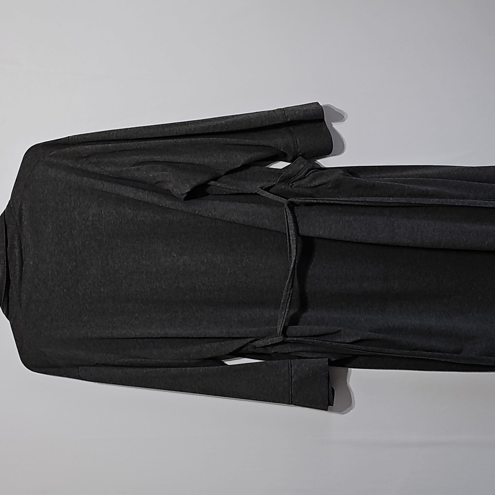 Daniel Buchler Lightweight Robe - Picture 10 of 12